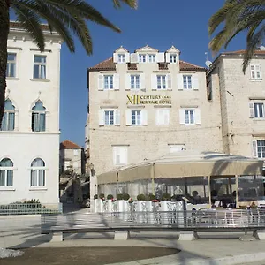 Hotel Xii Century Heritage, Traù