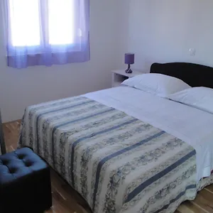 Apartman Linda, Trogir