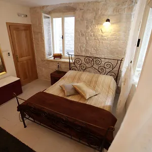 Apartment Tragurium & Salona, Trogir